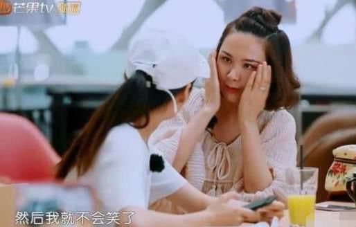 程莉莎节目中承认打针，被妻子团吐槽太假，陈小春评论更扎心?