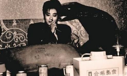 贵圈生存大课堂:消失的经纪人，被坑惨的不止胡歌、王宝强……