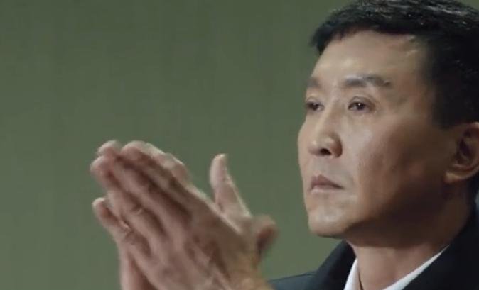  人民的名义@人民的名义：开会时，沙瑞金说完话李达康做了什么？