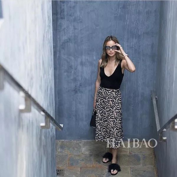 好奇| 热巴、关晓彤喜爱的凉鞋你都有…那这些高颜值的凉鞋你都知