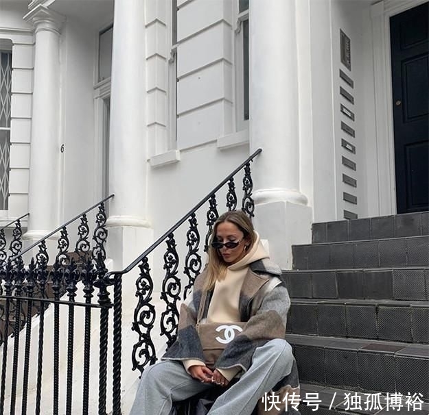  格纹：开工第一天，穿上我的“家居裤”就直接去公司？