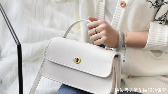  『翻天』Coach最近突然开挂了，新出的这款包真是美翻天了！