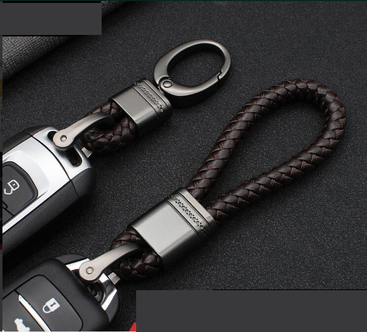 越来越多人钥匙不挂腰带了，太土!现流行这样挂，利落忒体面