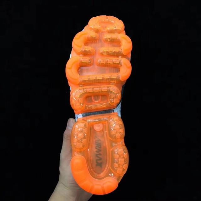 黑白之外的亮点！VaporMax 2.0 “Mango” 最新实物图曝光