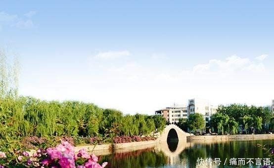 开学了，去青岛最美大学去逛一逛吧，个个堪比5A级景区