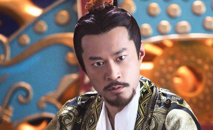  『救场』曾经是年薪千万的设计师，被胡歌拉去拍戏救场，如今火的一塌糊涂