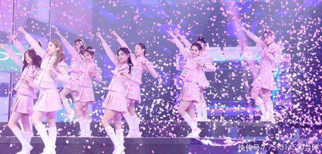 许晴穿旗袍引热议, 其实这些40多岁的女星穿旗袍一个比一个美!