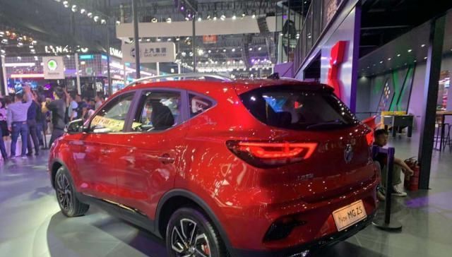  #爱信#国产小型SUV又一黑马，1.3T爆发163马力，爱信6AT加持，竞争缤越
