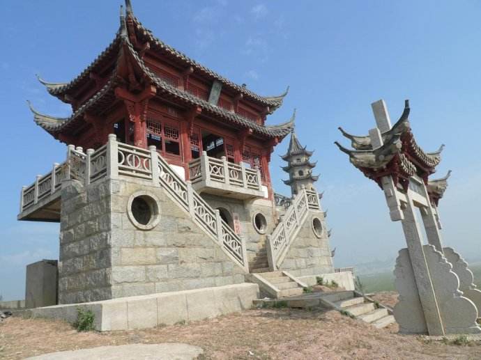 国内最“猛”建筑，潜藏水中1千年没损毁，一年仅有一次机会见到