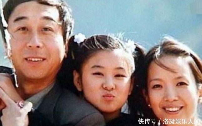 冯巩女儿16岁出道一炮而红,今34岁结婚