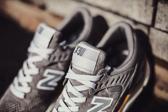 用料做工一流！这双潮流老炮们都爱的新经典鞋款，上脚超多惊喜！