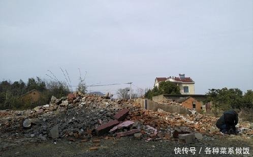 农村拆迁补偿标准出炉，每平砖瓦房补偿2400元，趁早了解避免吃亏