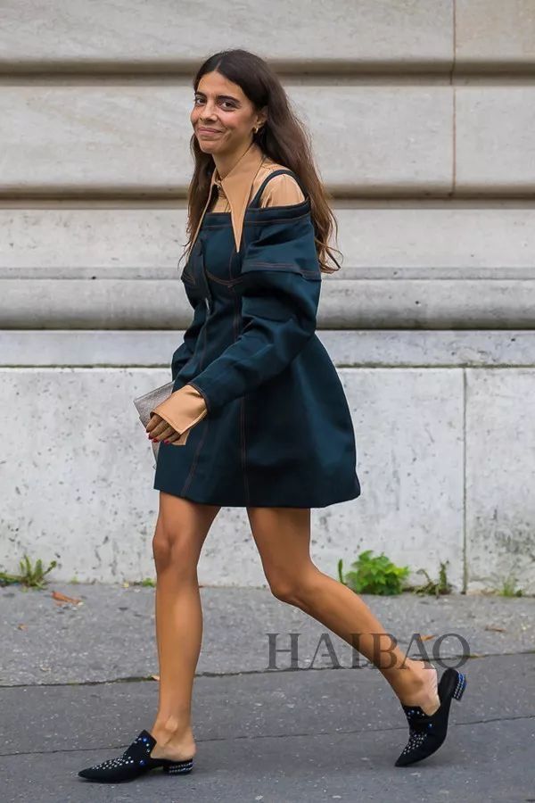 好看| 连衣裙+凉拖这组绝配CP，上班约会谁穿谁美!