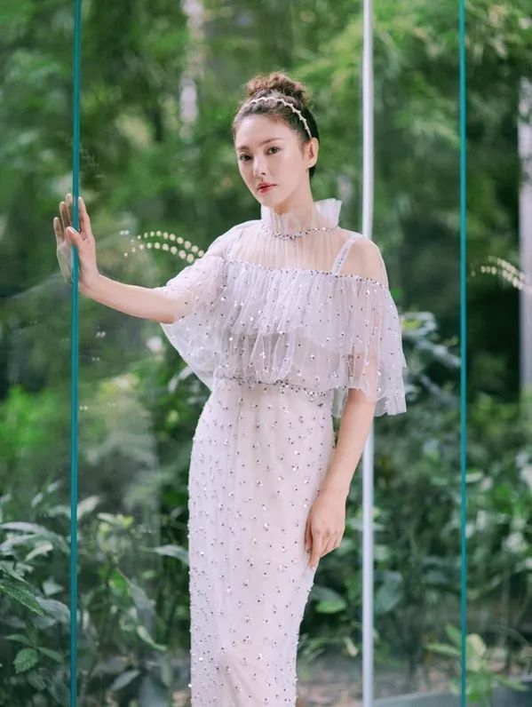 不同身材穿同一条裙子，差别有多大？