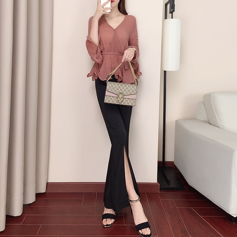 赶紧扔掉你的夏装?现在韩国小姐姐都穿“薄纱”秋装，这才叫美丽