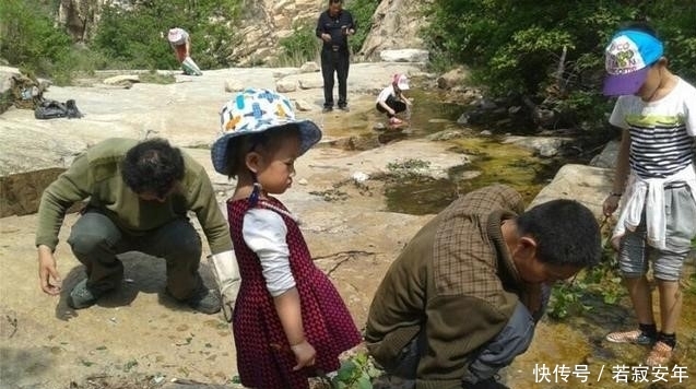 为啥现在农村老农见城里人下乡就窝火，秋游的城里人注意啦