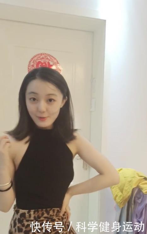  「豹纹」穿豹纹裙来当伴娘，过分了