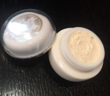 便宜|买面霜别只盯着大牌,这4种“老牌货”,淡斑又美白,价格还便宜