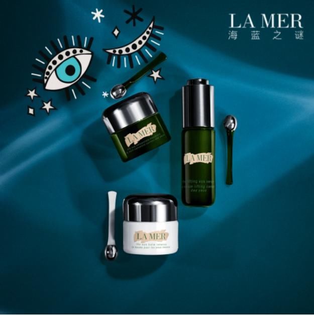 治愈系女神钟楚曦眉眼生花，《芳华》惊鸿一瞥让人心醉