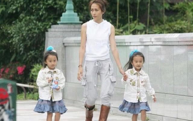 「照片」木村拓哉两女儿更多小时候照片曝光 辣妈工藤静香超风情