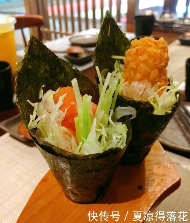 『三文鱼』简单的日式料理店,人均40吃到肚子圆滚滚,上班族可以经常来吃!