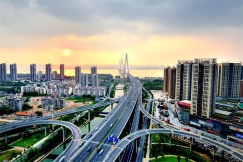 中国地理位置最好的省会，不是南京也不是广州，却是中部第一城？