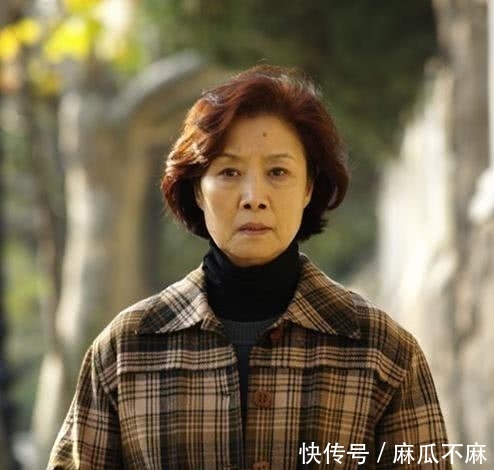  老戏骨■夫妻俩都是知名老戏骨，儿子儿媳也都是著名演员，女儿更让人骄傲！