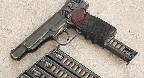 俄罗斯飞行员也要配备这么强悍武器,即使落地