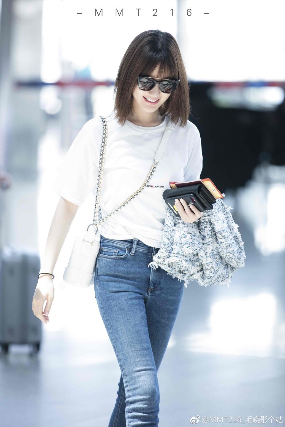 毛晓彤一身衣服竟然要8万块，终于知道为何她爸开口就敢要五千万