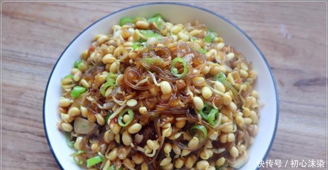 『小伙』豆芽炒粉条怎么做好吃山东小伙的做法,简单家常,老婆孩子喜欢