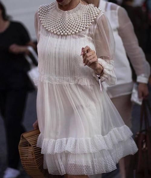 纱裙,穿出若隐若现的性感与梦幻