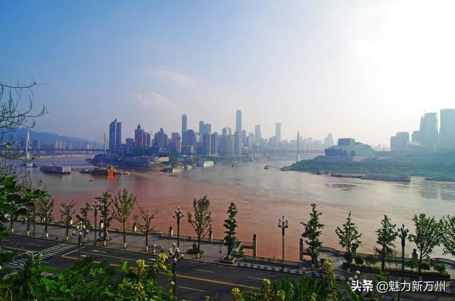 中国西部最大的交通枢纽城市——重庆