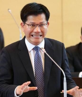 一场劳资纠纷竟把民进党团的内斗掀了个底儿掉!