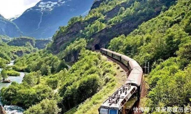  列车■史上“最慢”火车，全程票价11.5元，没空调，40多年从未