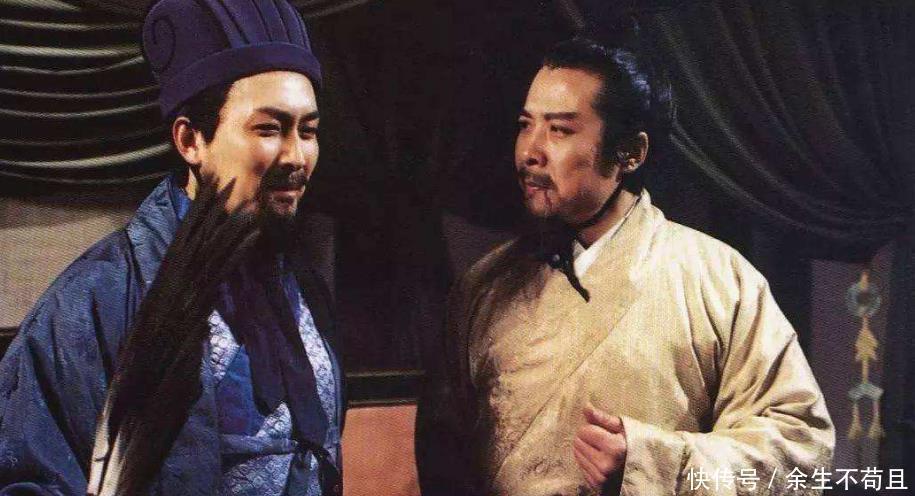  [让刘备]庞统一事无成，凭什么和诸葛亮齐名刘备这一点，孔明比不上他！