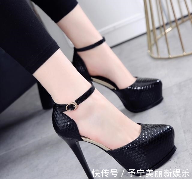  [高跟鞋]女王专属高跟鞋，穿上它做自己的女王