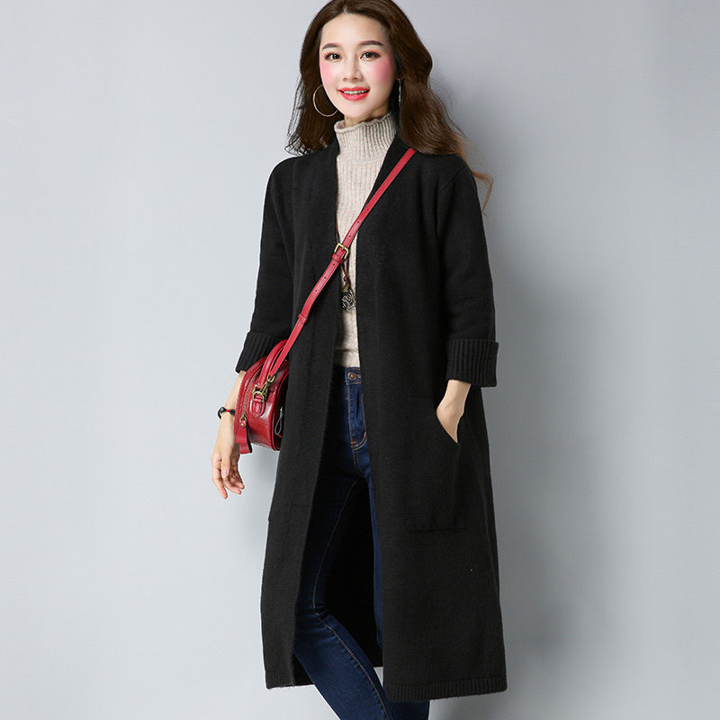 老婆身高不足1米6，也不穿短裙!这件秋装+靴子，显高到不行