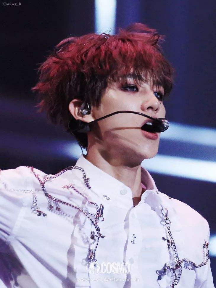 眼妆画到模糊性别，黄子韬为代表的男明星们中了什么毒？