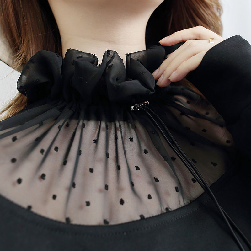 别怪我没告诉你,今年流行卫衣裙+长筒靴,春节穿上真的美极了