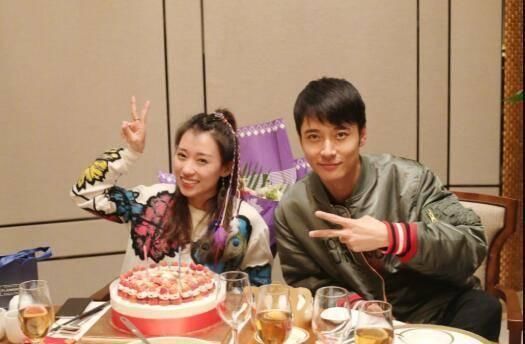 张丹峰经纪人毕滢出面澄清出轨传闻，称和峰哥只是兄妹之情别误会