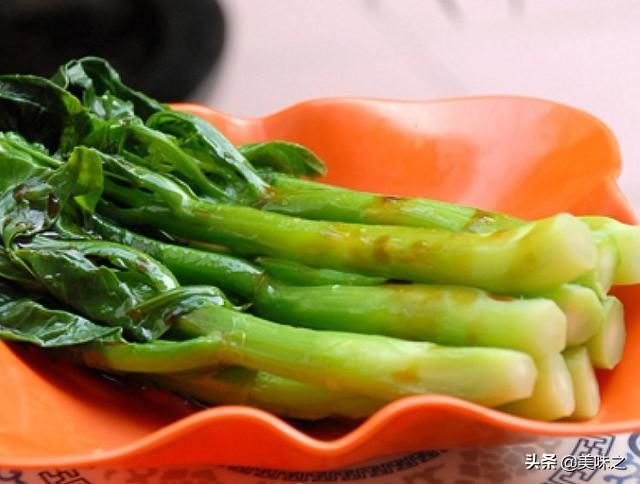 微苦:清热去火白灼芥兰的14种做法,清淡爽口鲜美微苦、烹饪方法简单
