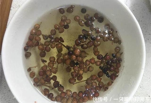 『恢复』皮肤有痘有色斑,赶紧把“花椒”用起来,15天便可恢复肌肤白净!