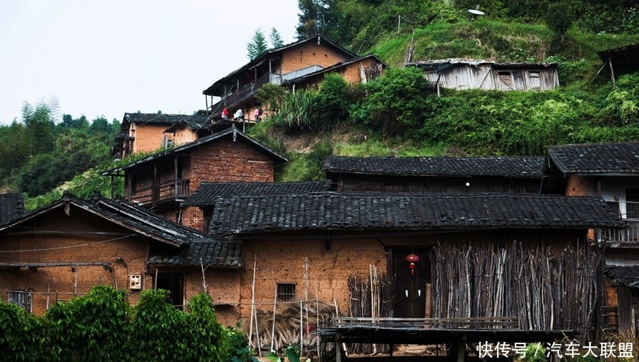 中国能“自动驱蚊”的村庄,百年没飞进一个蚊子?至今是个谜