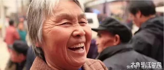 2019年养老金最新好消息! 退休人员又有福了!