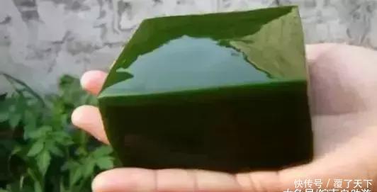 安徽旅游：大山深处一抹红，马丁公路、马鬃岭秋色美翻了