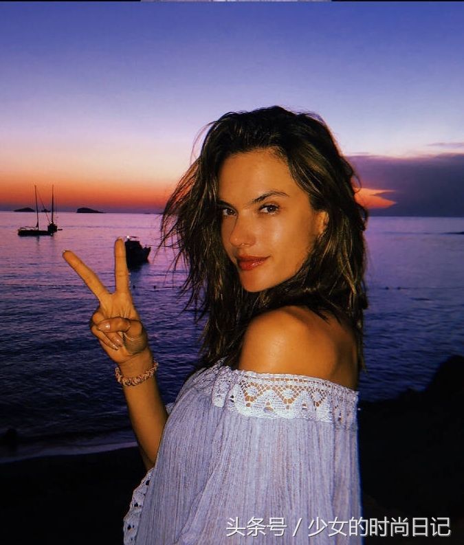 AA西班牙度假美照，状态美到犯规!