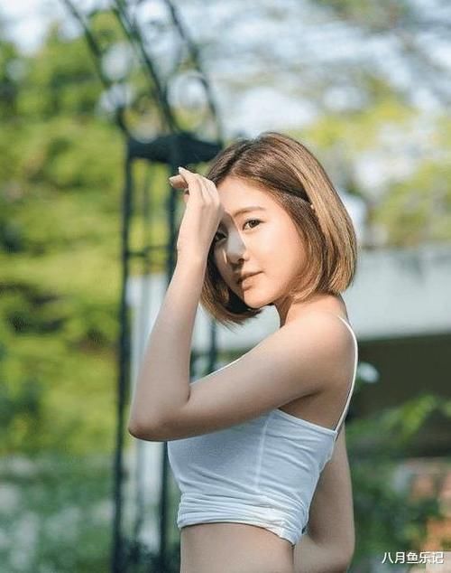  【晨跑】谁说短发女生不好看？简约阳光的装扮，尽情绽放少女的魅力！
