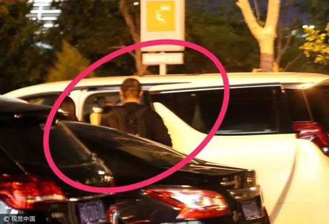 怒斥隐婚是造谣，但网友只关心“娱乐圈公开的秘密”，啥时候公开