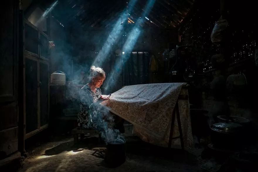 9 个月,130000 张照片,这个摄影奖公布了最终入围作品