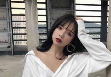 王思聪接棒发文怒斥网红saya 网友表示王校长这波操作给力啊